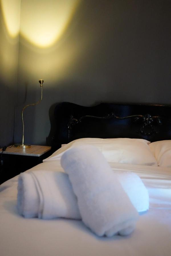 Acropolis Central Apartments Athens Ngoại thất bức ảnh